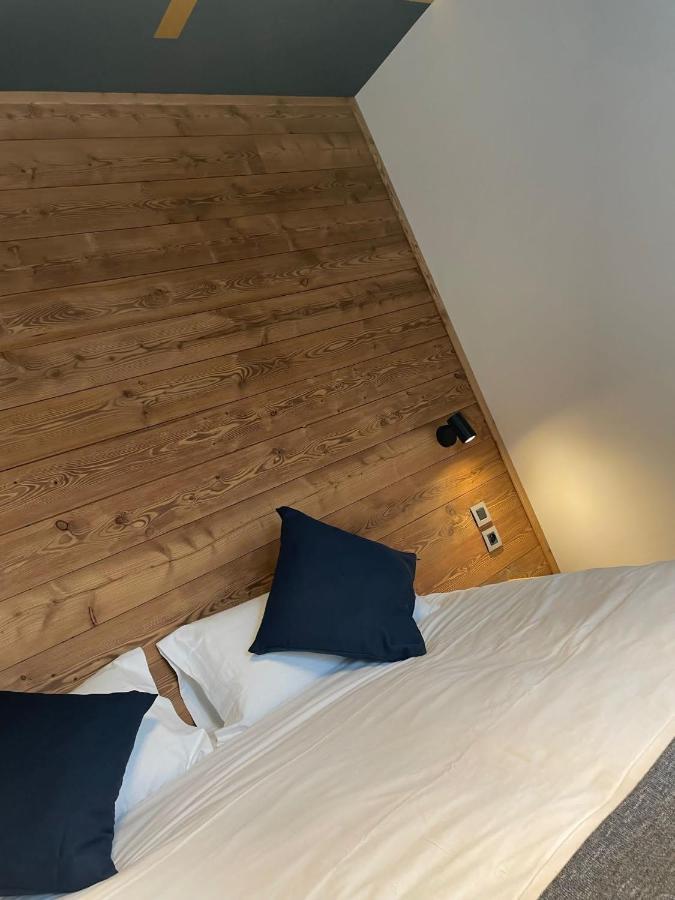 Hotel La Verticale Σαμονί Εξωτερικό φωτογραφία